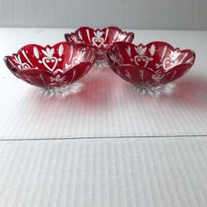 3 Fine Crystal Red And Clear Accent Bowls 4,75” x 2”